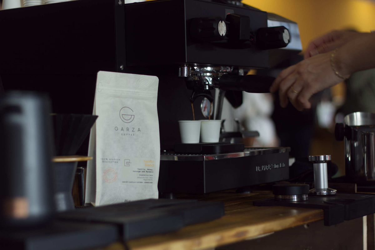 Garza Coffee Nariño Blend an einer Espresso-Maschine in einem Berliner Café